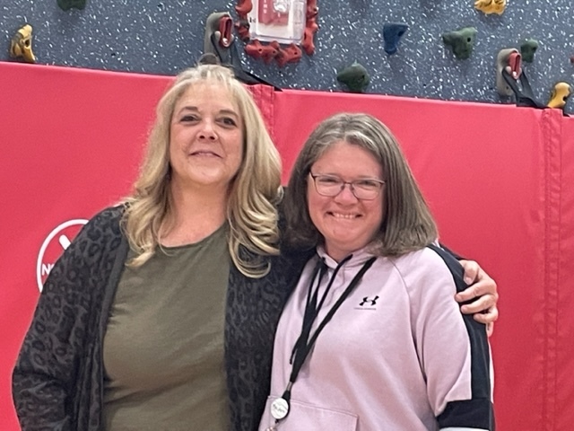 Sheryl Esposito with Jessica Jevne (Classified Staff of the year)
